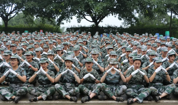 北京師范大學(xué)成都實(shí)驗學(xué)校2019年軍訓(xùn)