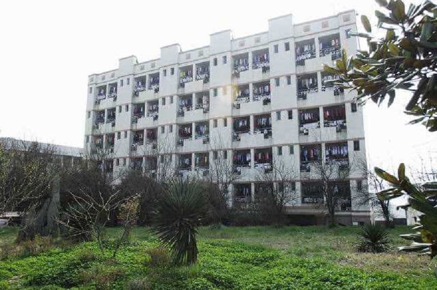 伍隍中學校園環(huán)境好嗎？