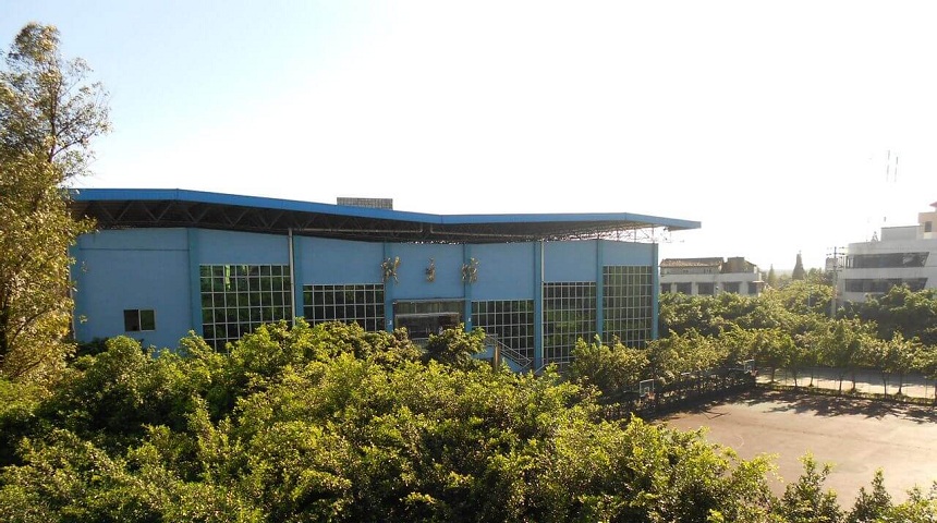 青神中學(xué)校園環(huán)境好不好？