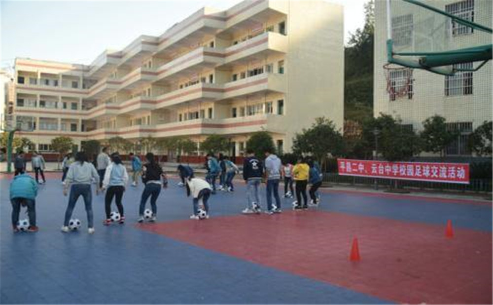 云臺中學學校環(huán)境怎么樣？