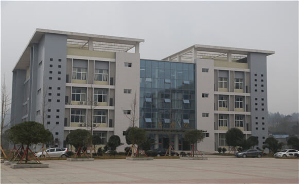 巴中市第五中學(xué)學(xué)校環(huán)境怎么樣？