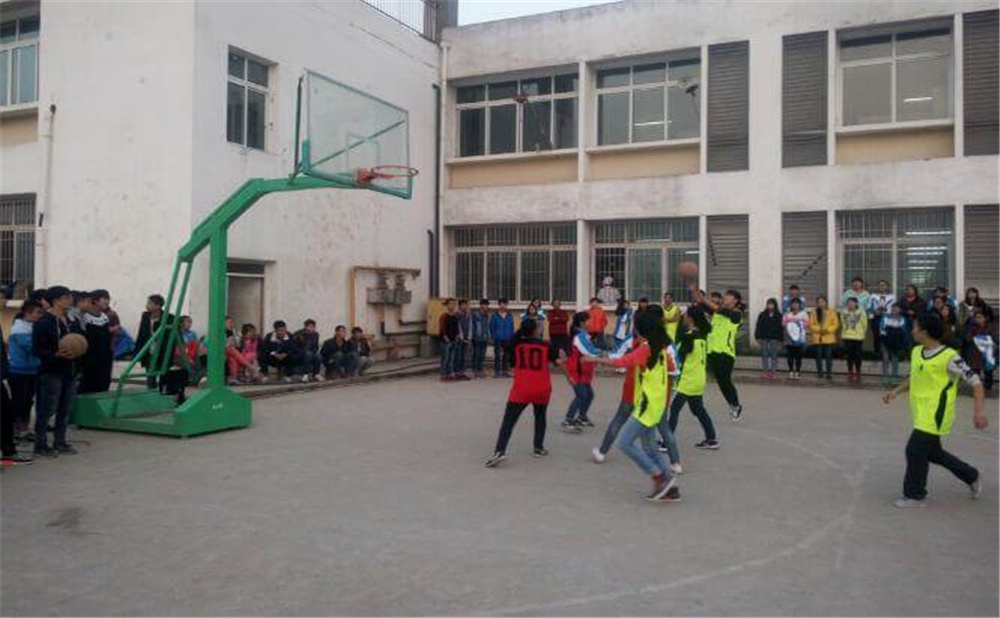 巴中市第五中學(xué)詳細(xì)地址在什么地方？