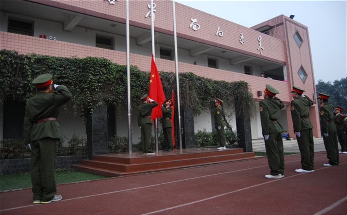 成都三十六中高中部的錄取分?jǐn)?shù)是多少分？