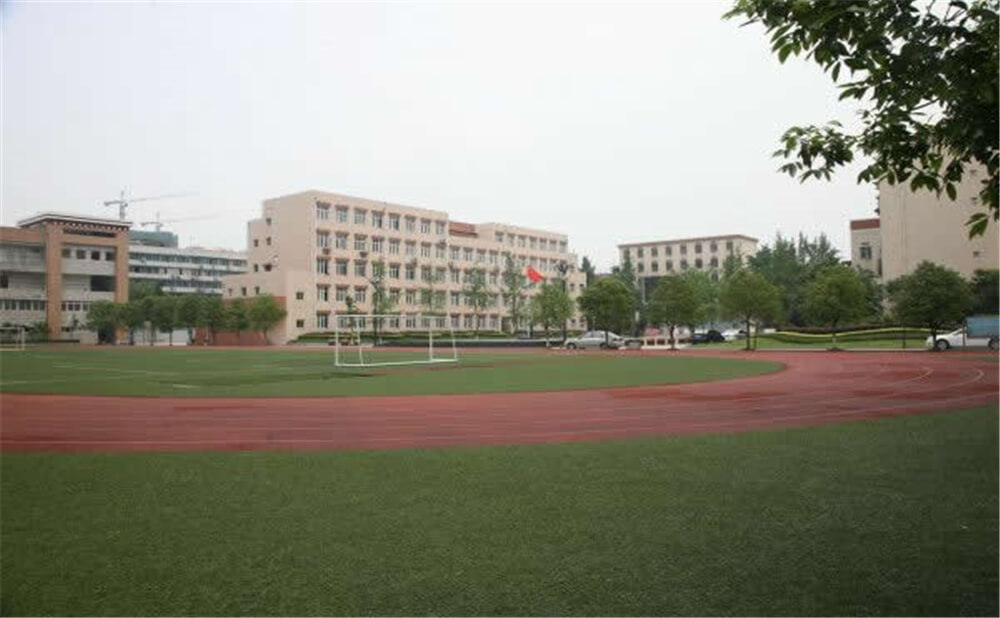 成都西藏中學(xué)的高考升學(xué)率是多少？