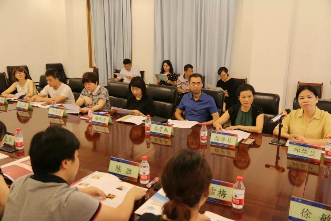 成都七中實(shí)驗(yàn)學(xué)校的錄取分?jǐn)?shù)線是多少？"七中實(shí)驗(yàn).jpg"