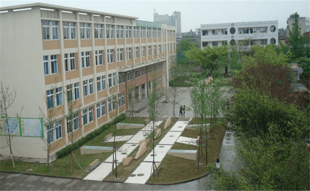 成都列五中學(xué)2020年招生標(biāo)準(zhǔn)在哪兒看？