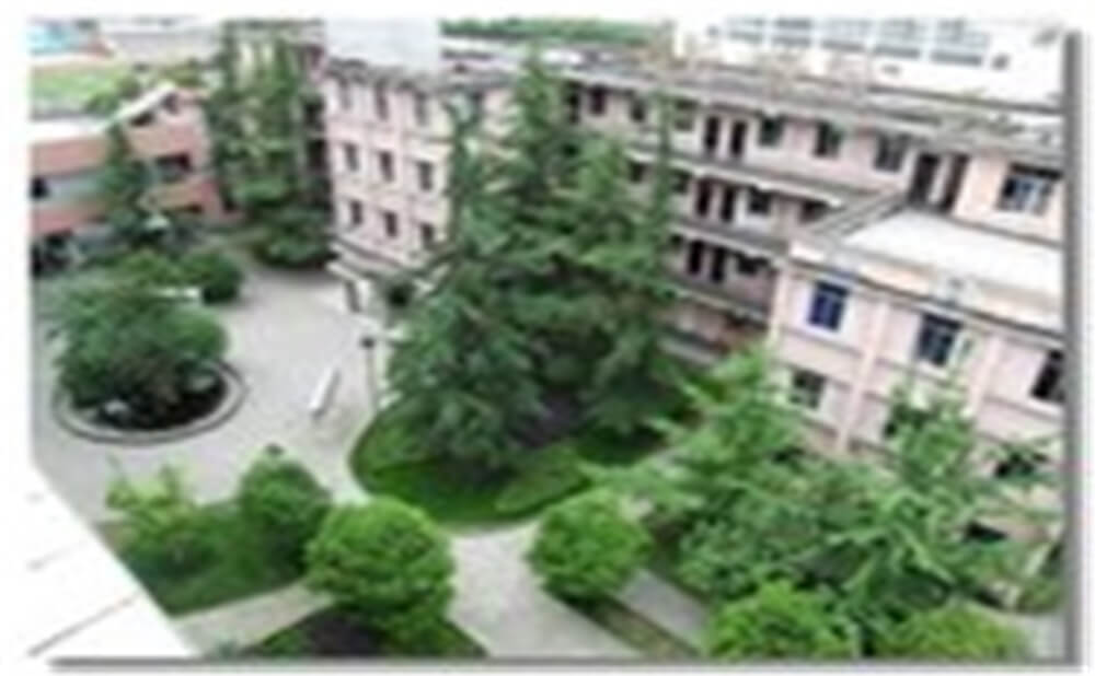 邛崍二中的高中住宿怎么樣？