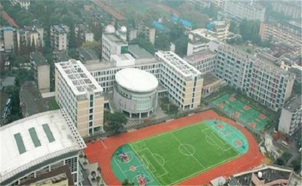 成都十二中（四川大學附屬中學）的本科升學率高不高？