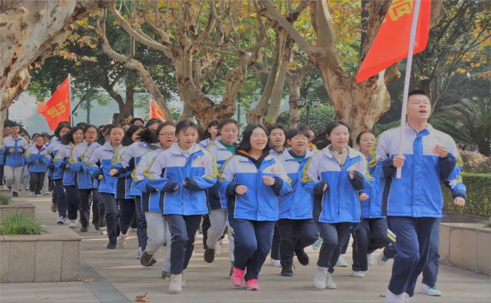 中和中學(xué)錄取分?jǐn)?shù)是多少？