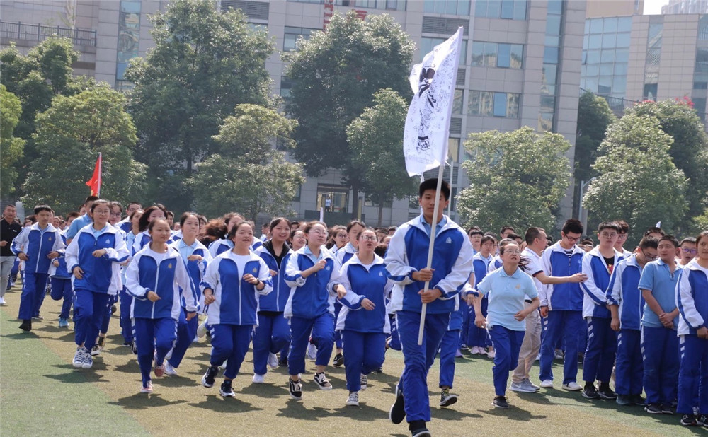 石室天府中學錄取分數(shù)是多少？