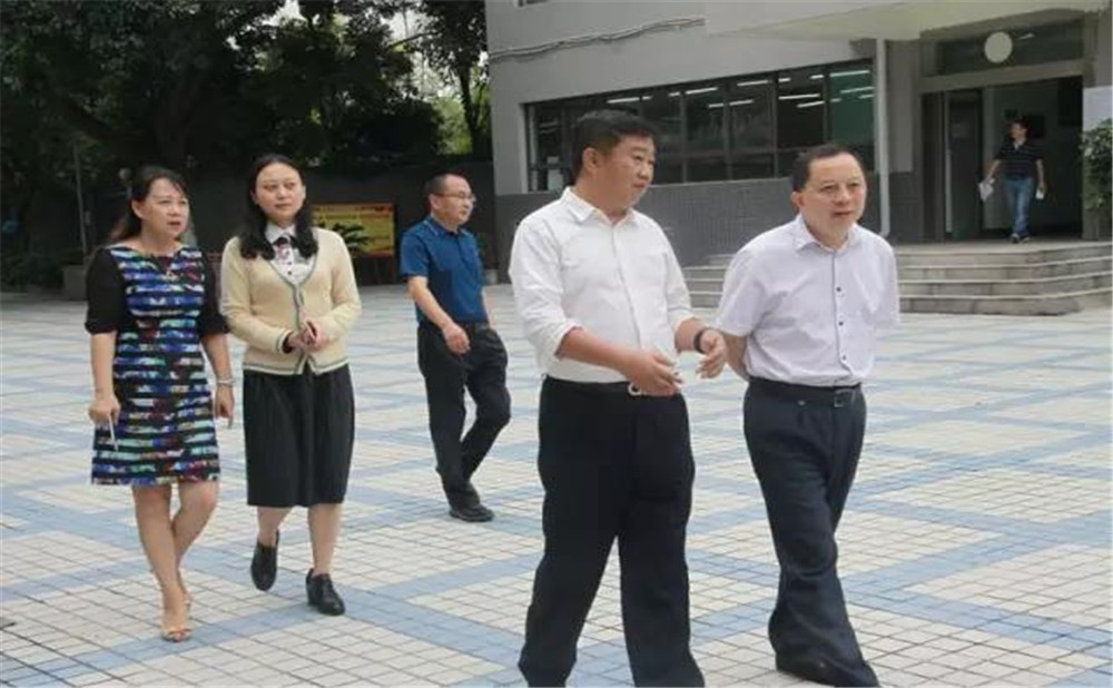 2020年鹽道街外國語學(xué)校計劃招多少人？