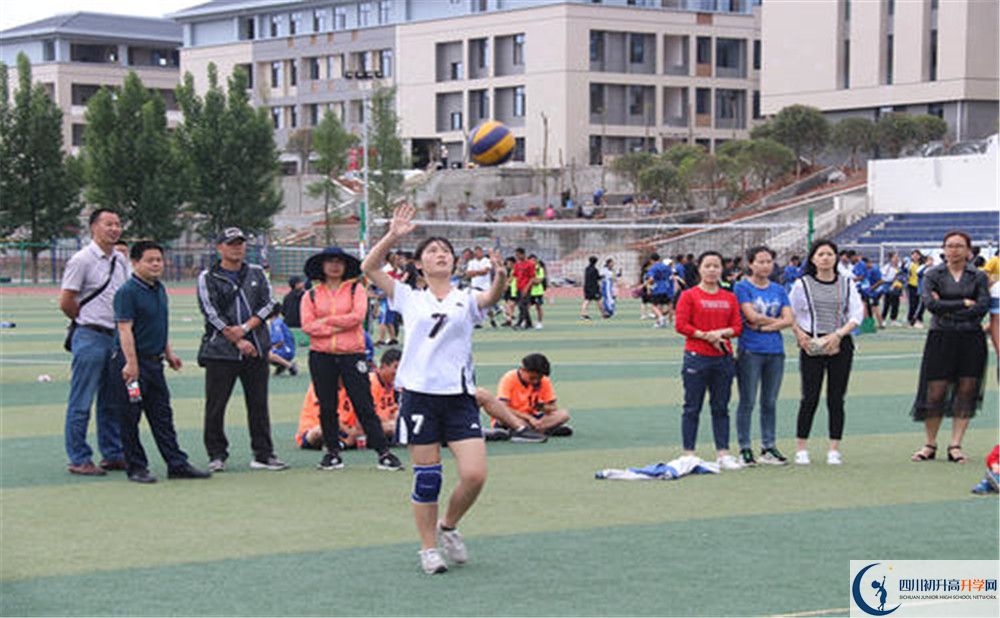 淮口中學是怎么樣的學校？