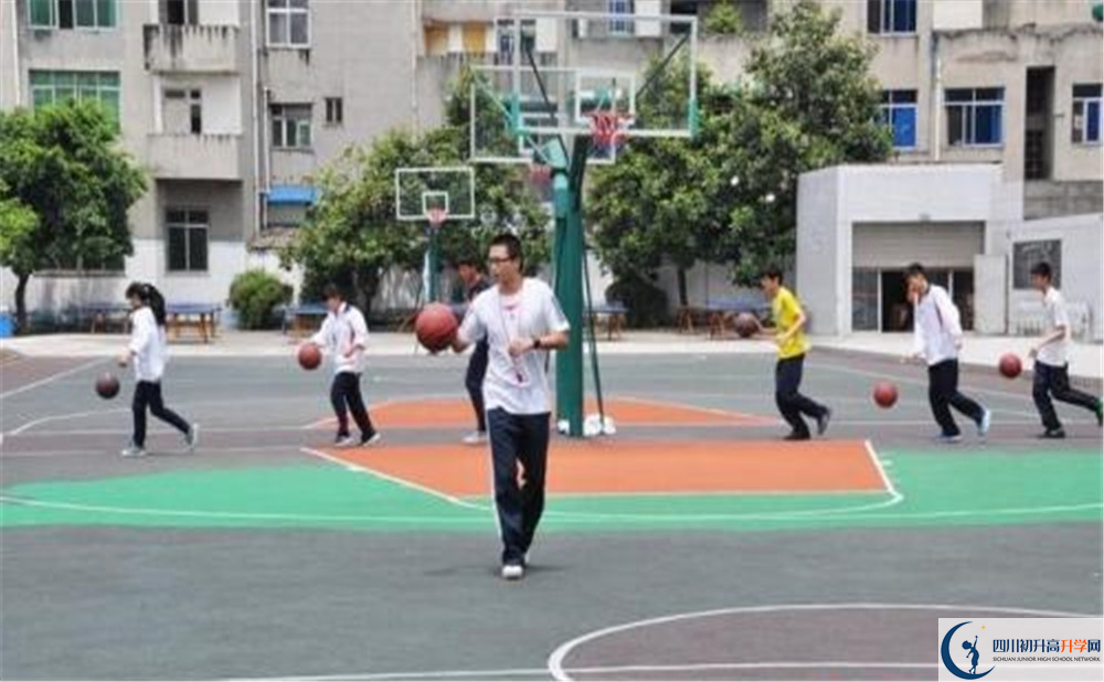 成都市太平中學(xué)的高中好不好？