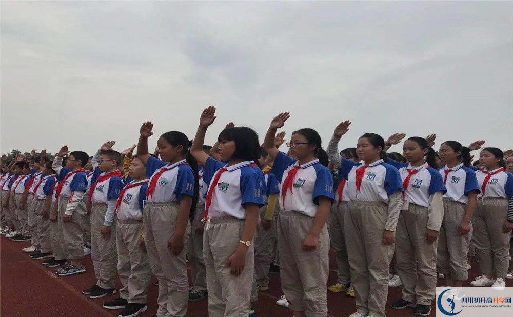 濛陽中學(xué)的老師好不好？