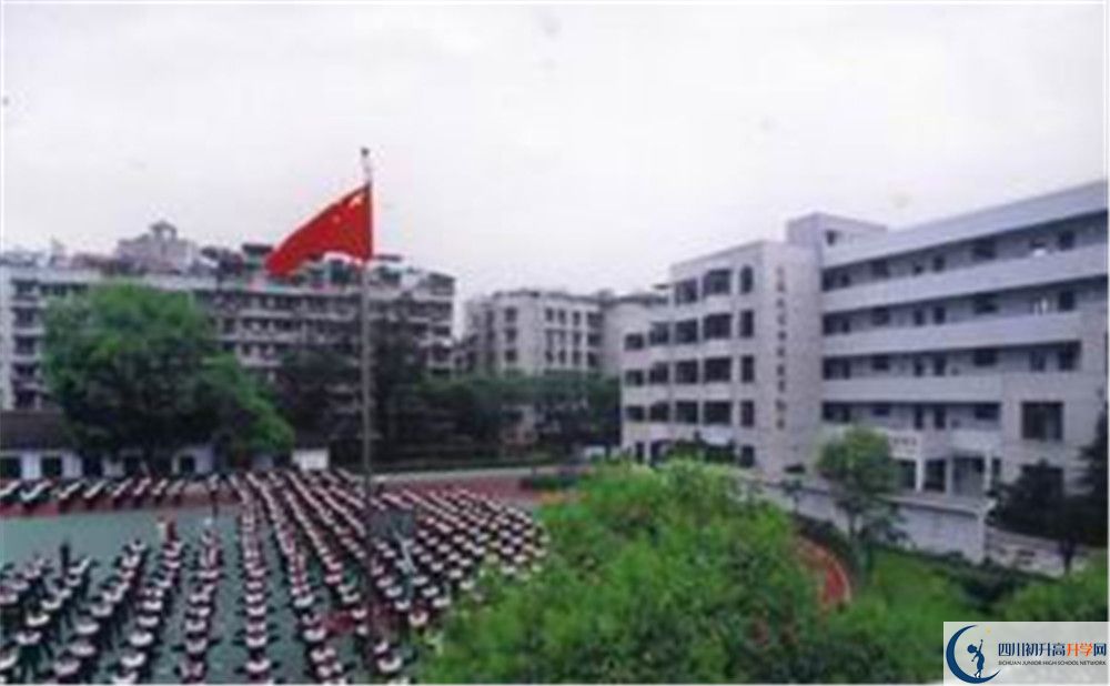 成都市第十七中學(xué)2020年外地招生考試時(shí)間是多久？