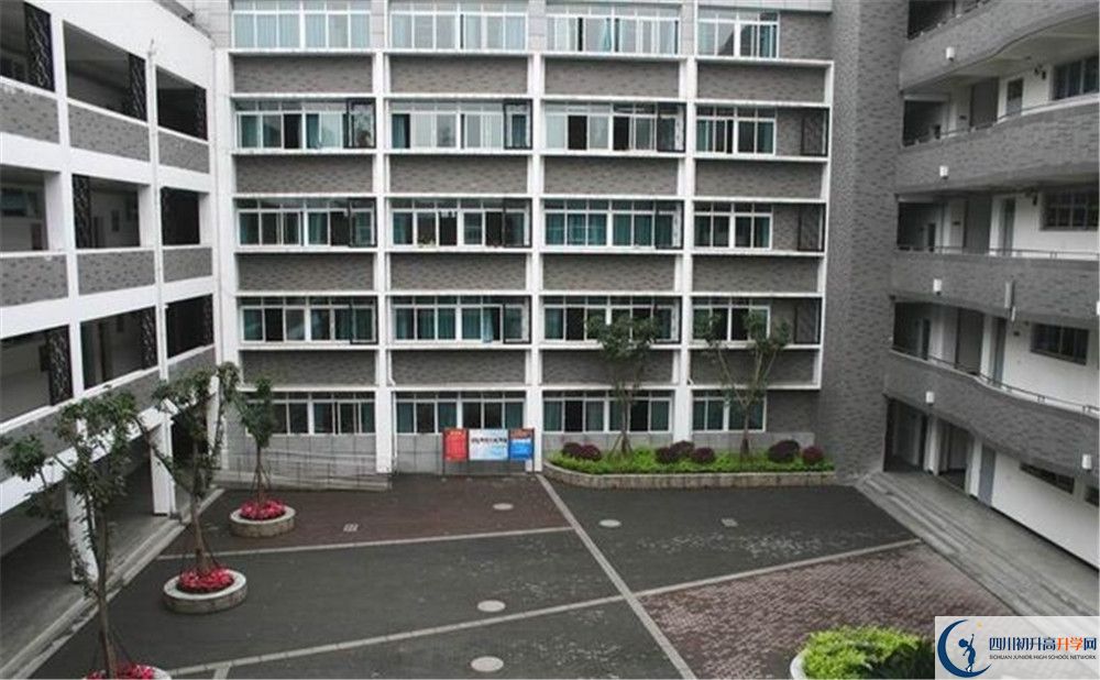 成都樹德協(xié)進中學的地址在哪里？