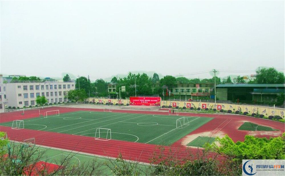 青白江中學(xué)的地址在哪里？