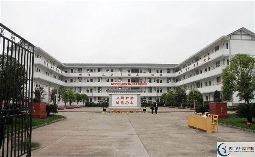 壽安中學(xué)2020年清華北大人數(shù)有多少？