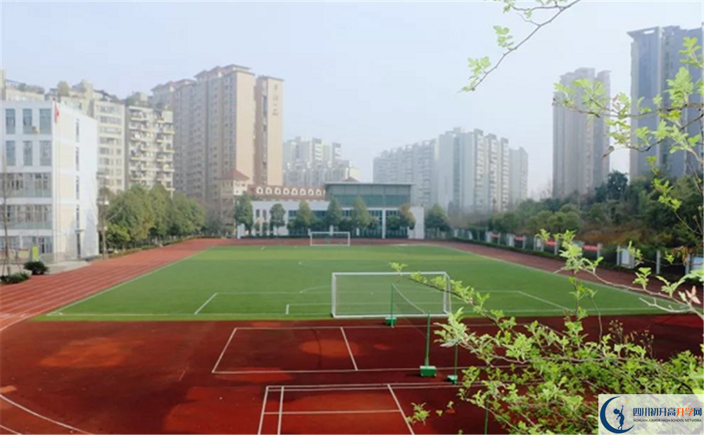 成都市第十七中學(xué)初升高自主招生錄取線是多少？