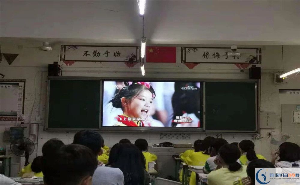 石橋中學(xué)初升高向外地招生嗎？