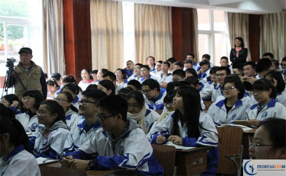 北師大成都實驗中學(xué)2020年保送清華北大的人數(shù)有多少？