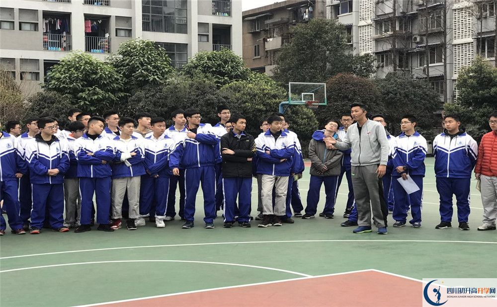 成都大學(xué)附屬中學(xué)初升高難不難？