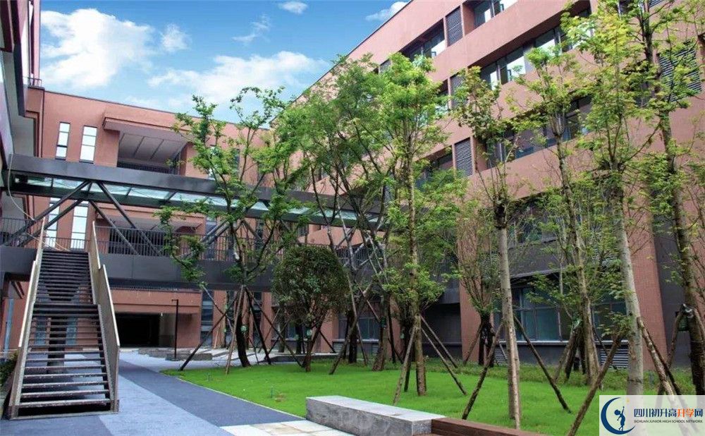 電子科技大學(xué)實(shí)驗(yàn)中學(xué)高中平行班怎么樣？