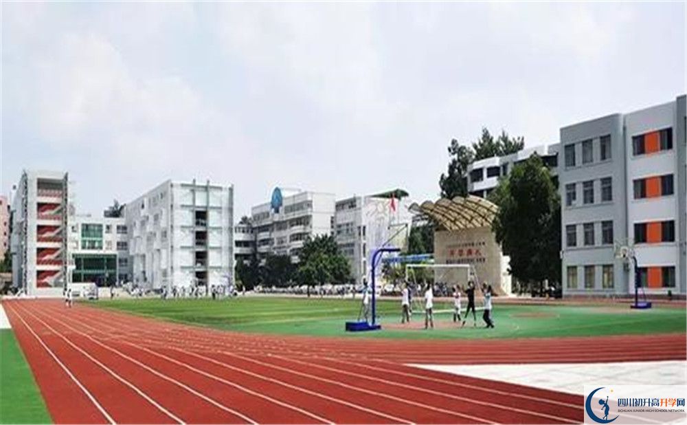 成都鐵路中學2020年高三文綜測試題難嗎？