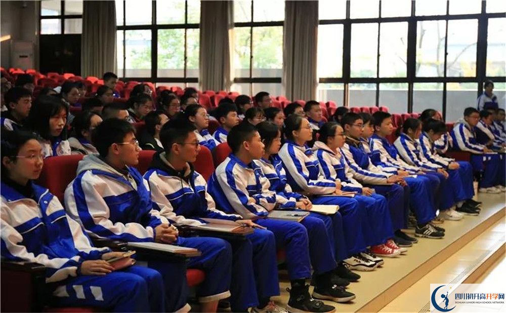 成都石室中學高2020屆高三階段檢測試題語文難嗎？