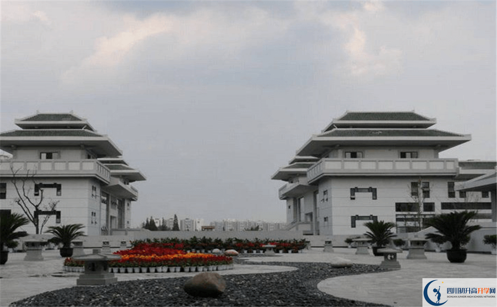 成都石室中學(xué)北湖校區(qū)國(guó)際部怎么考？