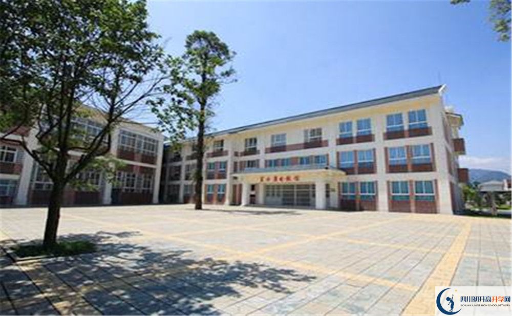 青城山高級(jí)中學(xué)高2020屆高三階段檢測(cè)試題語(yǔ)文難嗎？