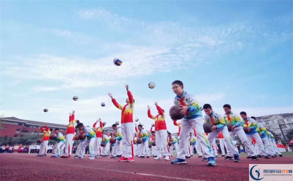2020年成都七中萬(wàn)達(dá)學(xué)校軍訓(xùn)時(shí)間安排在哪看？