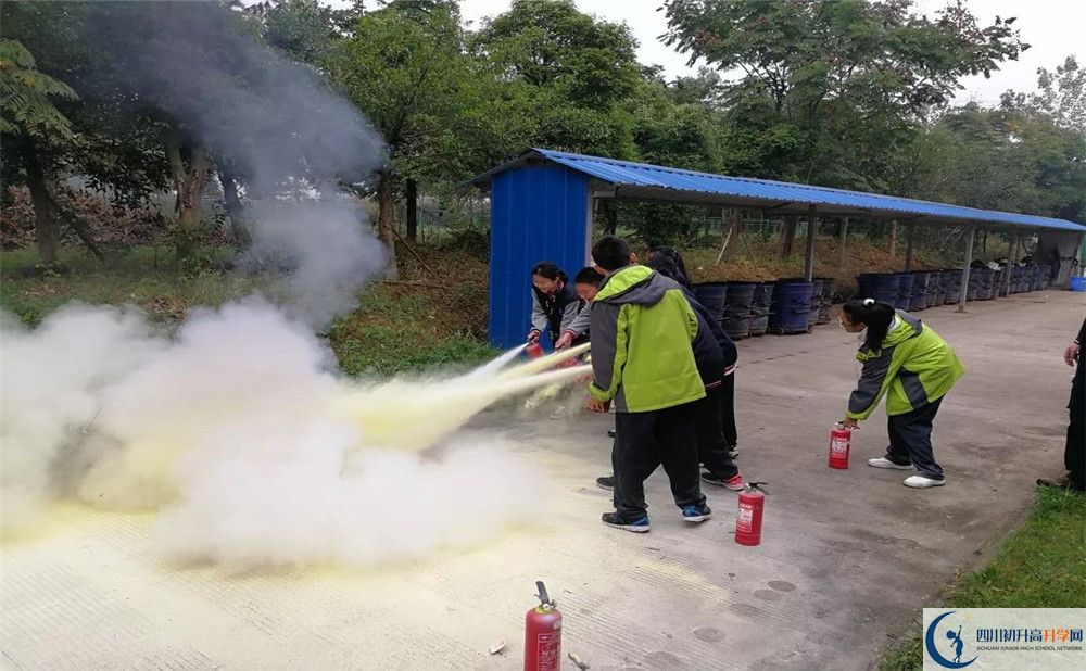 成都經濟技術開發(fā)區(qū)實驗中學高一作息時間是多久？