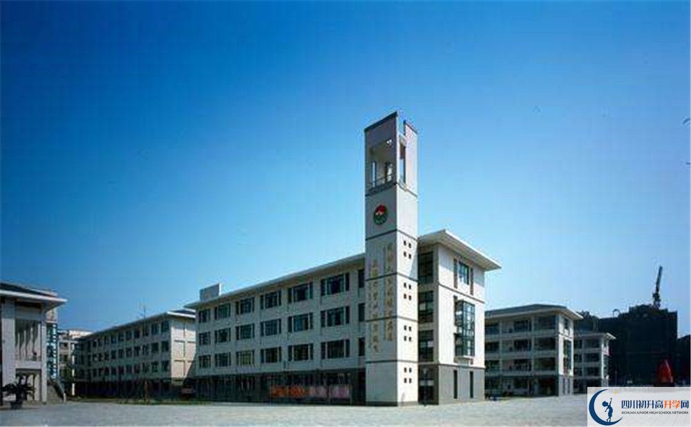 都江堰外國語實(shí)驗(yàn)學(xué)校2020年中考錄取分?jǐn)?shù)線是多少？