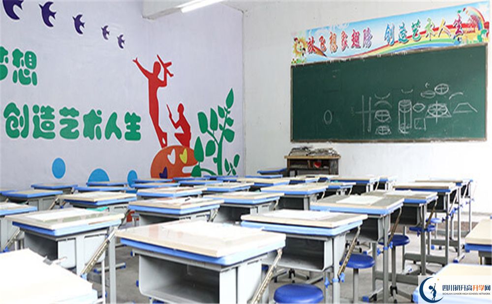 2020年長寧縣培風(fēng)中學(xué)初升高考試時(shí)間是否有調(diào)整？
